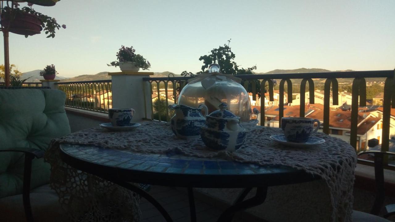 Bed and Breakfast Nel Giardino Di Oz Fornovo di Taro Exterior foto